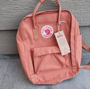 Coral fjallraven Kanken Backpack